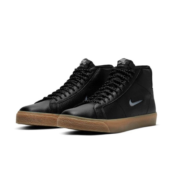 Nike SB Zoom Blazer Mid Premium in Black Gum Jewel Size 5 M / 6.5 W NEW IN BOX! - Picture 1 of 6